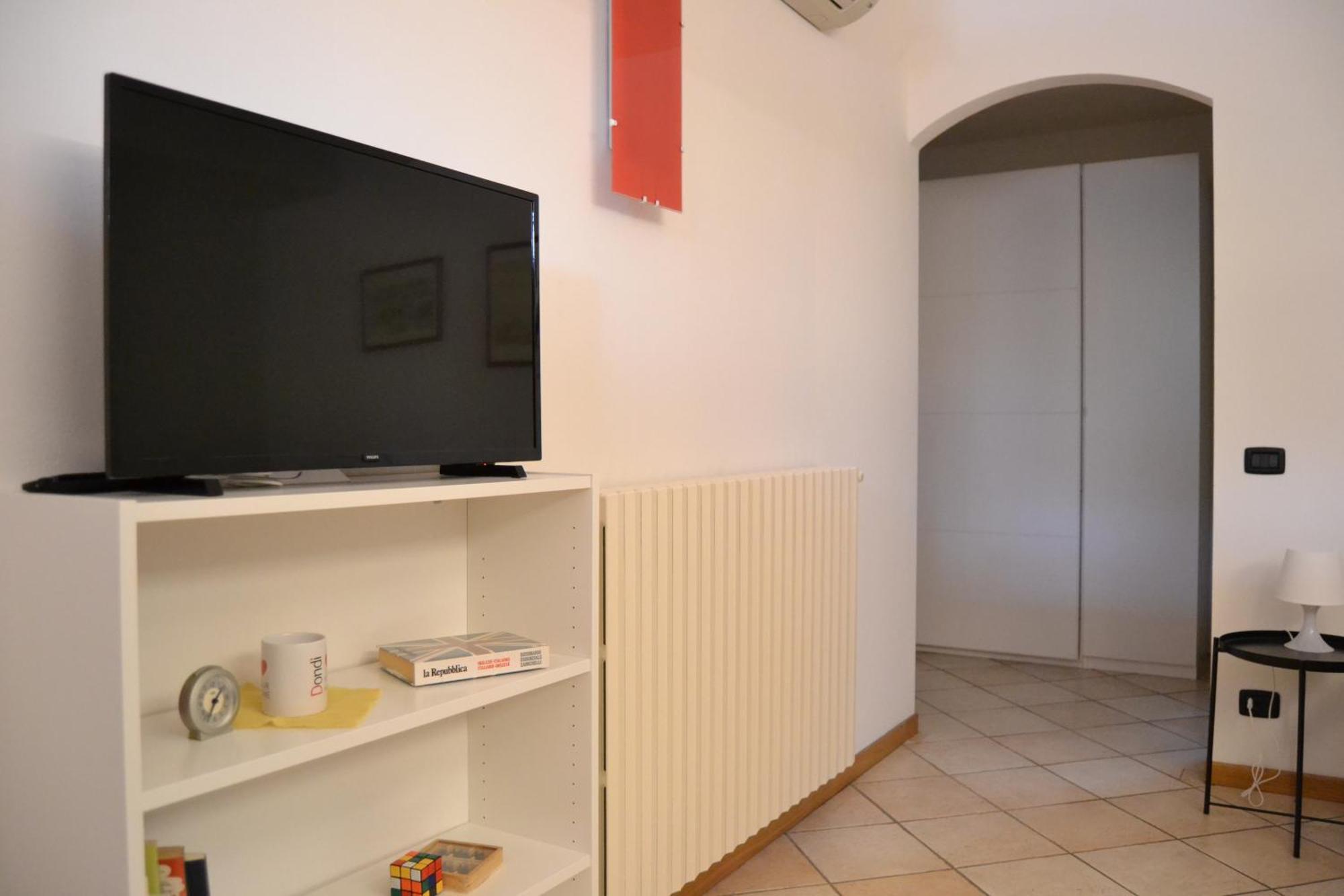 Bed and Breakfast Casa Emilia Болонья Экстерьер фото